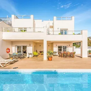 Catalina Villa